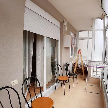 Apartment Jon Korce